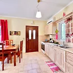 Iolis With Private Pool By Dadovillas Lefkáda