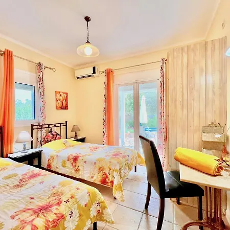 Villa Iolis With Private Pool By Dadovillas Lefkada City