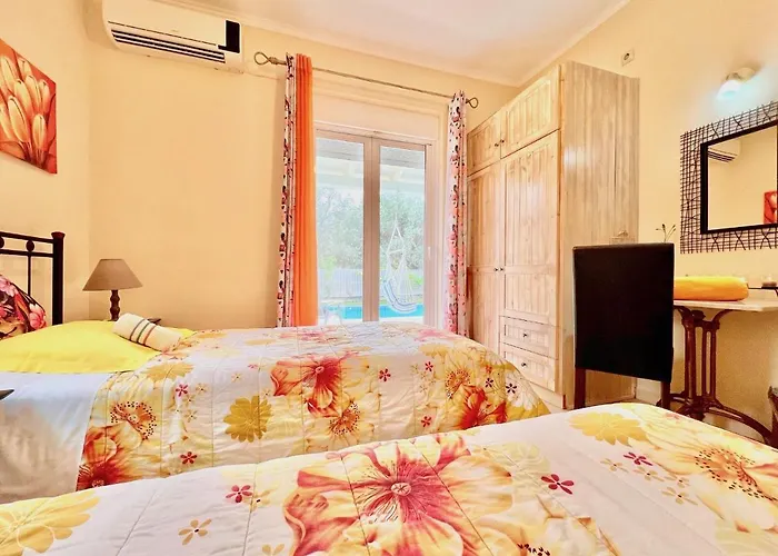 Iolis With Private Pool By Dadovillas *