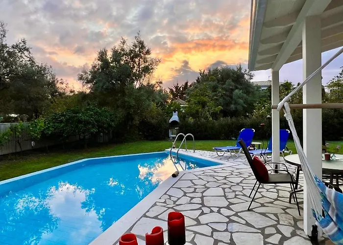 Iolis With Private Pool By Dadovillas *